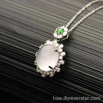 ʻO Icy White Jadeite Jade 18k i ka Fird Gold Pondant